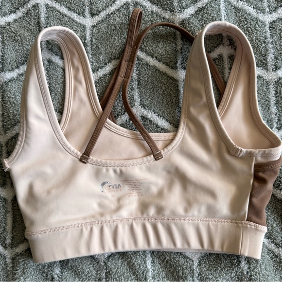 Zyia XS streamline cocoa and cream sports bra - Picture 7 of 7